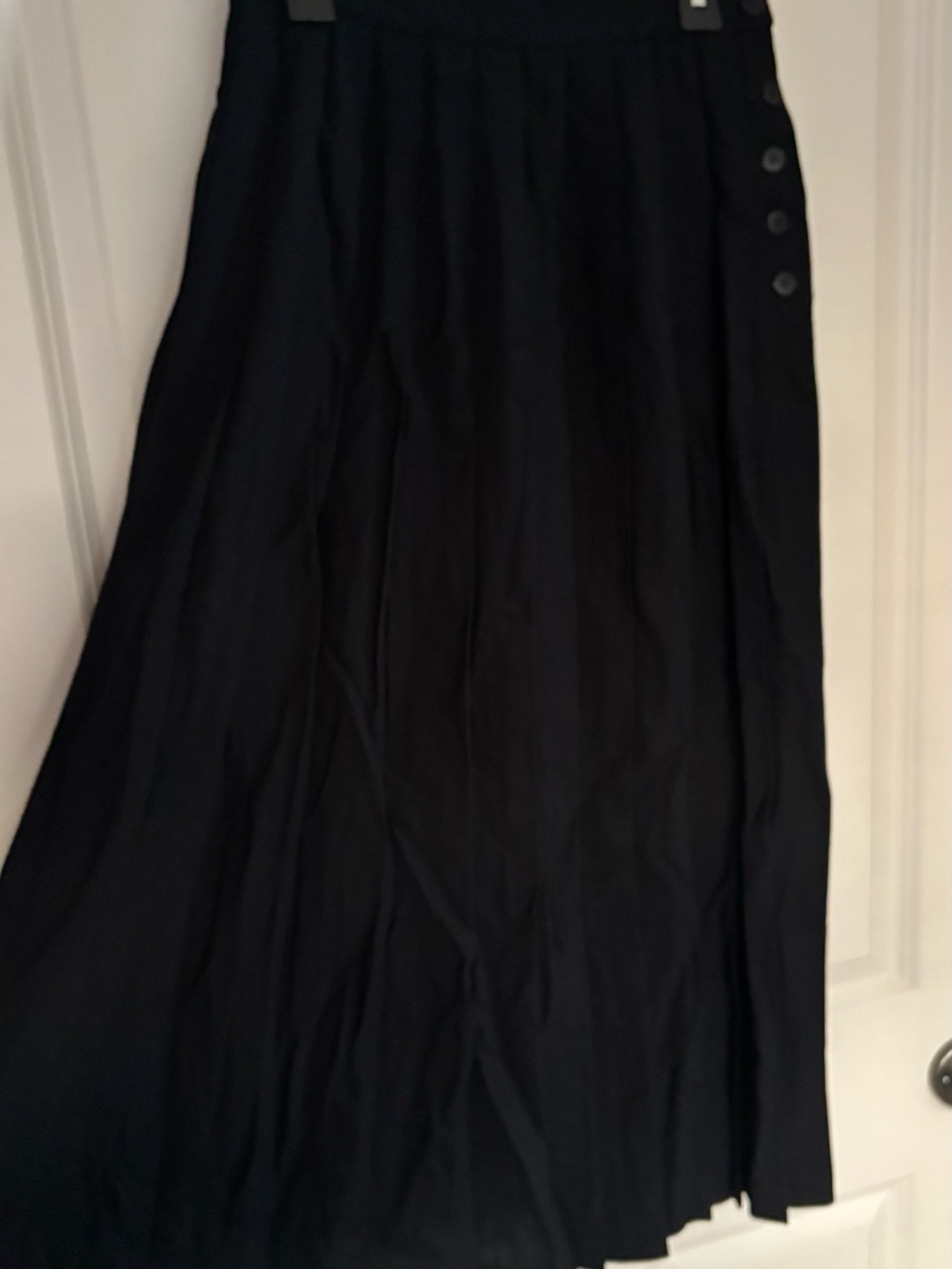 Vintage Jones New York Sport Black Wool Pleated Maxi Skirt Size 8